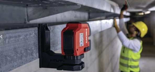 HİLTİ ÇİZGİSEL LAZER PM 2-LG ( YEŞİL ÇİZGİ ) + DUVAR ASKISI (MIKNATISLI) PMA 90 - 2