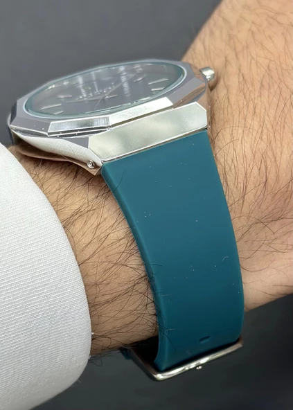 Lee Cooper Orijinal 2 Yıl Garantili Su Geçirmez Silikon Kordon Fonksiyonlu Erkek Kol Saati - Resim 2