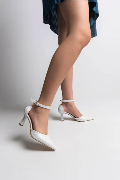 New İnca Beyaz Kadın Yüksek Kadeh Topuklu Ayakkabı - 4