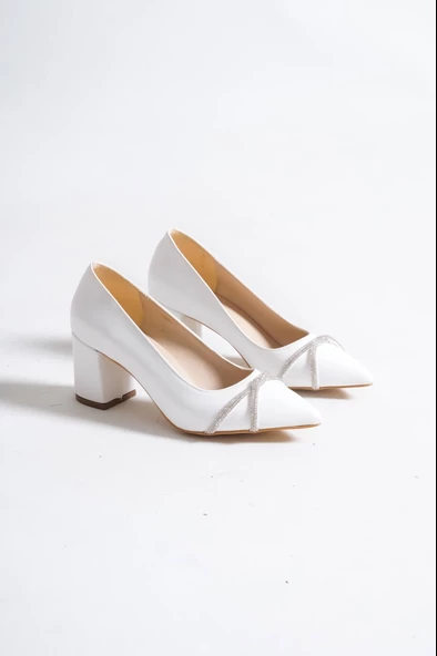 New Taş Detaylı Beyaz Günlük Kadın Topuklu Ayakkabı - 4