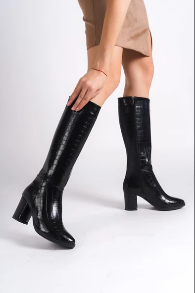 New FİORELLA Bağcıksız Fermuarlı Desenli Ortopedik Taban Suya ve Soğuğa Dayanıklı Kadın Çizme ST Siyah - 2