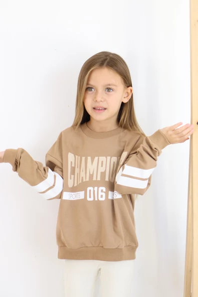 Champions Baskılı Sweat - 9