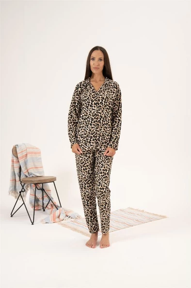 Estiva Leopar Desen Önden Düğmeli Süet Bayan Pijama Takım - 4