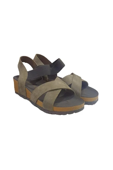 Pierre Cardin Üstü Ayarlı Lastikli Dolgu Topuk Bayan Sandalet - 7