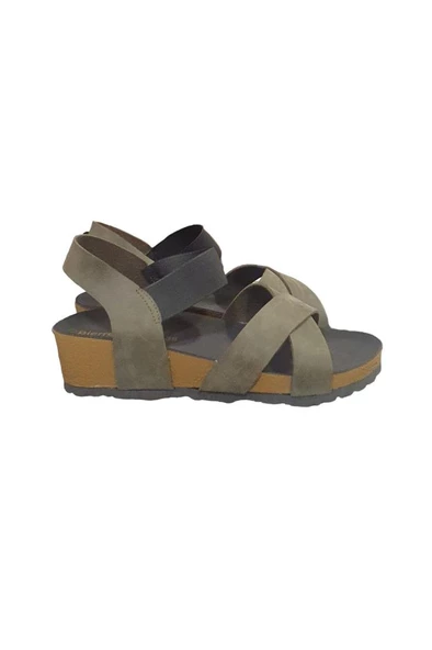 Pierre Cardin Üstü Ayarlı Lastikli Dolgu Topuk Bayan Sandalet - 8