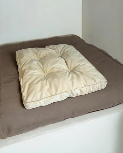 Pouchie White Kedi Köpek Minderi 65 x 65 cm - 3