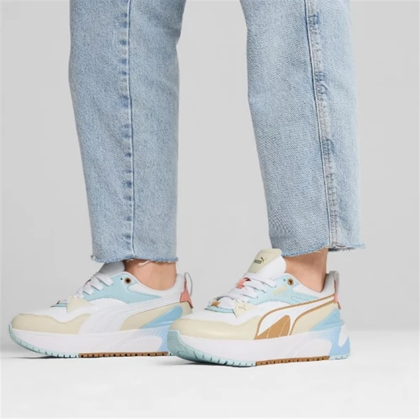 Puma R78 Disrupt Beyaz Kadın Spor Ayakkabı - 397675 02 - 2