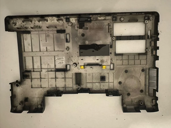 Samsung Laptop 270E NP270E5E ORJİNAL ALT KASA 2.EL ÜRÜN ürün görseli 1