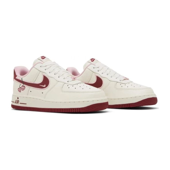 Nike Air Force 1 Low Valentines Day 2023 - Resim 3
