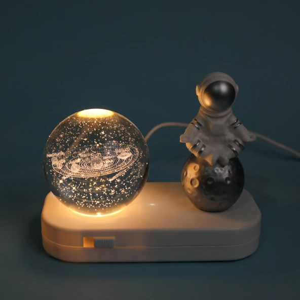 Astronot Kristal Küre Gece Lambası - 2