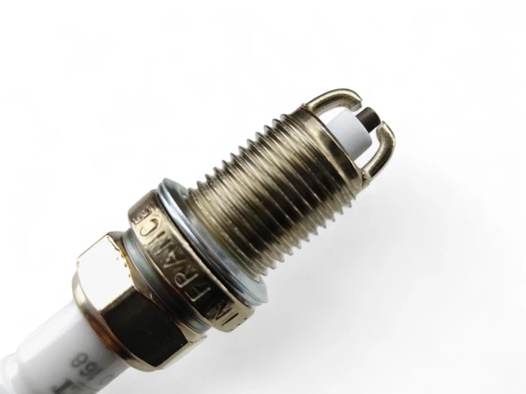 Renault Çift Tırnak Ateşleme Bujisi - Megane Laguna Clio Kangoo Logan 1.4 1.6 7700500168 - Resim 2