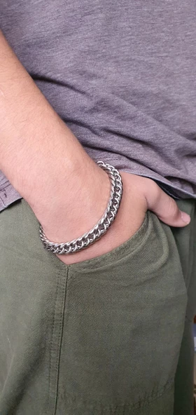 Gümüş Renk, İri Halkalı Erkek Bileklik – Zarafet ve Güç Bir Arada 20 cm - 1