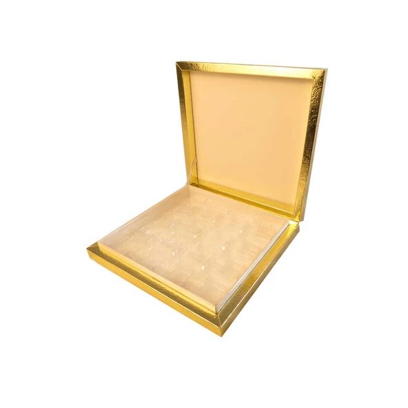 Karton Çikolata Kutusu 16&apos;lı Separatörlü 23.5 X 22.5 CM   Altın