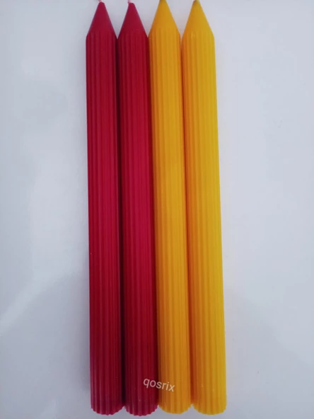 qosrix Yılbaşı Özel Serisi 4'lü Sarı Kırmızı Şamdan Doğal Kokulu Soya Mumu Yeni Yıl Noel Uzun Çubuk Konik Mum - Resim 3