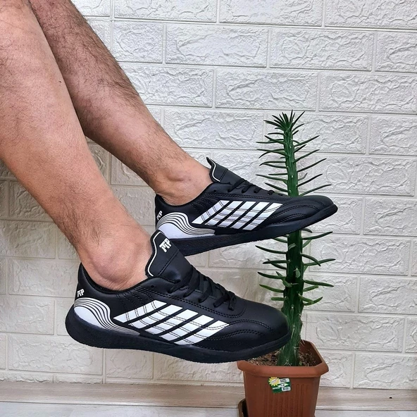 M.P 1351 Siyah-Beyaz Kaymaz Taban Futsal Futbol Ayakkabı - 4