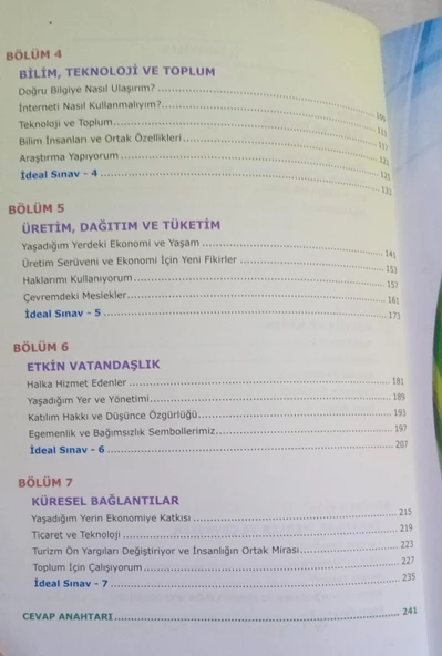 KAREKÖK Yayınları  5.Sınıf  SOSYAL BİLGİLER SORU BANKASI - 3