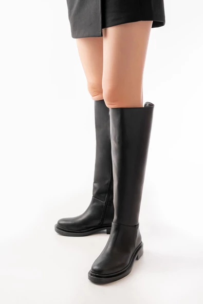 Siyah Fermuarlı Günlük Kadın Çizme - 2