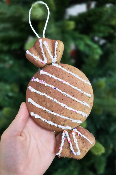 Kurabiye Görünümlü Gerçekçi Şeker Paketi Şeklinde Yılbaşı Ağaç Süsü 18cm - 3