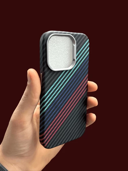 iPhone 15 Pro MagSafe Uyumlu Kılıf Carbon Desenli Premium Kapak - Resim 4