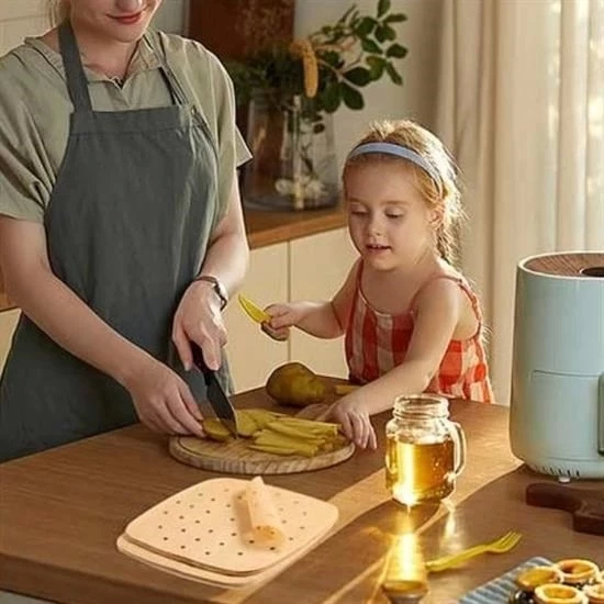 200 Adet Air Fryer Pişirme Kağıdı Tek Kullanımlık Pişirme Kağıdı Delikli Kare Model - 4