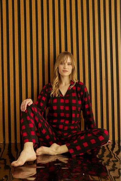 Pijamoni Kadın Süet Önden Düğmeli Likralı Pijama Takımı 3K - 1 Adet  S - M Kırmızı