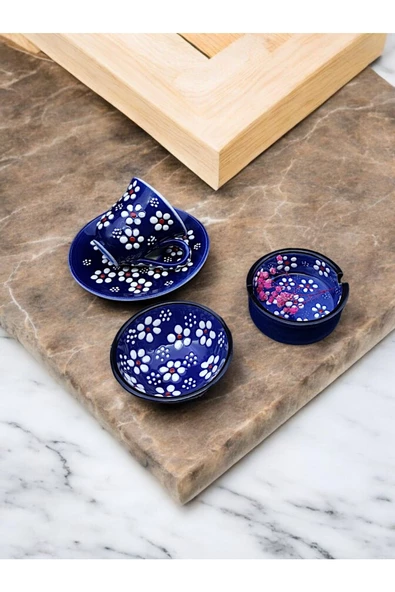 sharp&art  El Işlemesi, Papatya Desenli Kahve Fincanı, Küllük Ve Lokum Kasesi,6 Farklı Renk Seçeneği