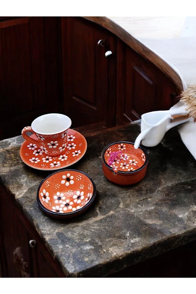sharp&art El Işlemesi, Papatya Desenli Kahve Fincanı, Küllük Ve Lokum Kasesi,6 Farklı Renk Seçeneği