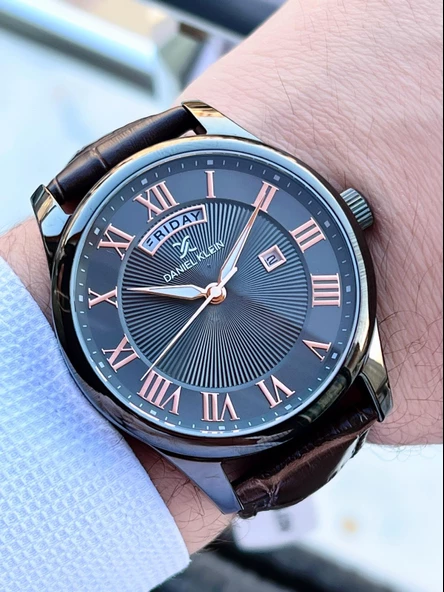 Daniel Klein Deri Kordon 3 Atm Takvimli Kadran Nişan Ve Damat İçin Erkek Kol Saati EDK.13819.3 ürün görseli