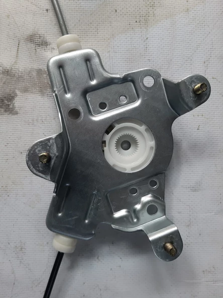 Hyundai Getz Ön kapı Cam Krikosu Sağ elektrikli ve motor hariç 82404-1C010 yolcu tarafı Orjinal Marka Orjinal Parça - 2