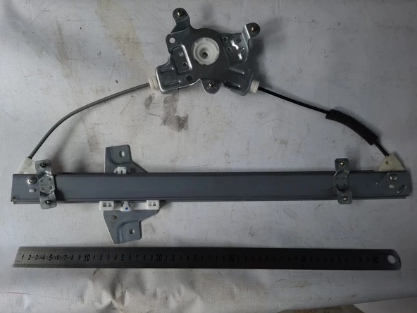 Hyundai Getz Ön kapı Cam Krikosu Sağ elektrikli ve motor hariç 82404-1C010 yolcu tarafı Orjinal Marka Orjinal Parça - 4