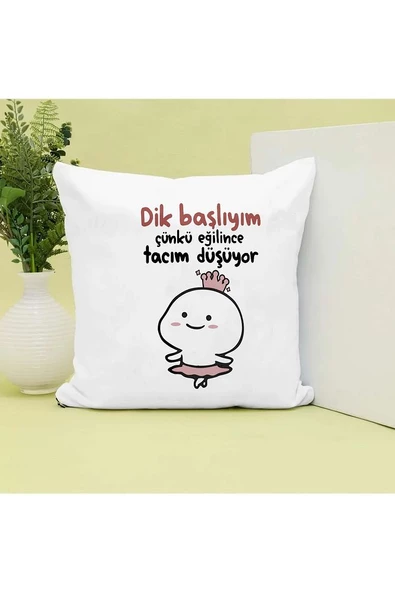 Dik Başlıyım Çünkü Eğilince Tacım Düşüyor Yazılı Mochi Cat Baskılı Hediyelik Yastık