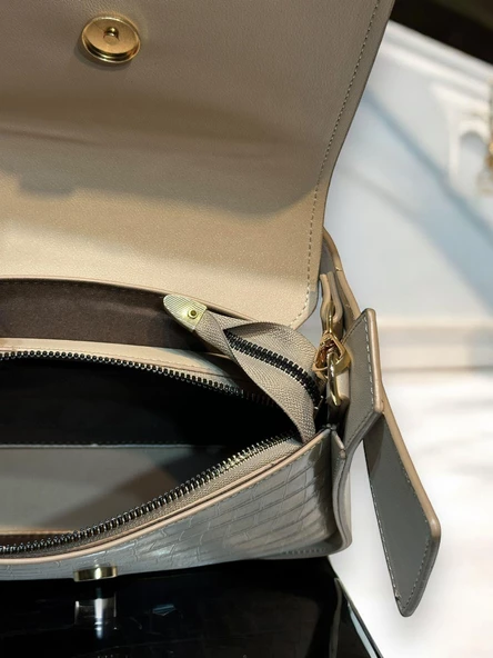 İSOLA El Ve Kol Çantası Olarak Tasarlanmış Suni Deri Bayan Omuz Çantası SL.73634496VZN - Resim 6