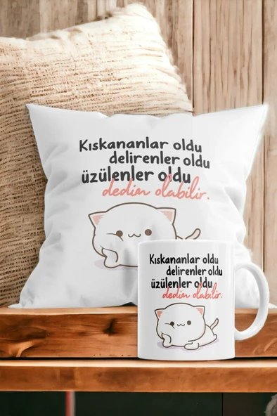 Hediyemi Üzülenler Oldu Dedim Olabilir Baskılı Hediyelik Yastık Ve Kupa Seti