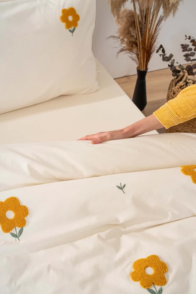 Rivaİstanbul Florita Sarı Çift Kişilik Nakışlı 6 Parça %100 Pamuklu Nevresim Takımı & Çeyiz Seti - Resim 5