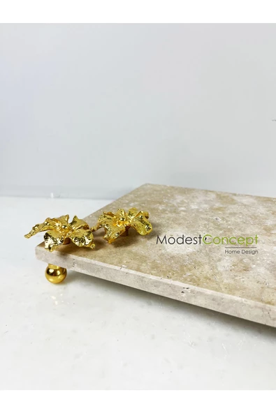 Modestmar Traverten Mermer Sunum Tepsisi 20x30 Gold Çiçek Detaylı Gold Top Ayaklı - 3