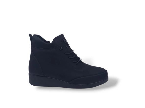 Zerhan 840 Kadın Siyah Fermuarlı Büyük Numara Bot 41 42 ürün görseli