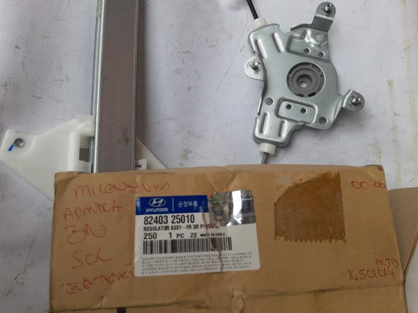 Hyundai Accent Admair Milenyum 2000-2006 Ön kapı Cam Krikosu Sol elektrikli ve motor hariç şöför tarafı Orjinal Marka Orjinal Parça 82403-25010 - 7