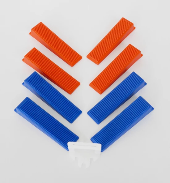 Kolay Plastik Seviye Tespit Takozu ve Klipsi (200 klips+100 adet takoz) ürün görseli