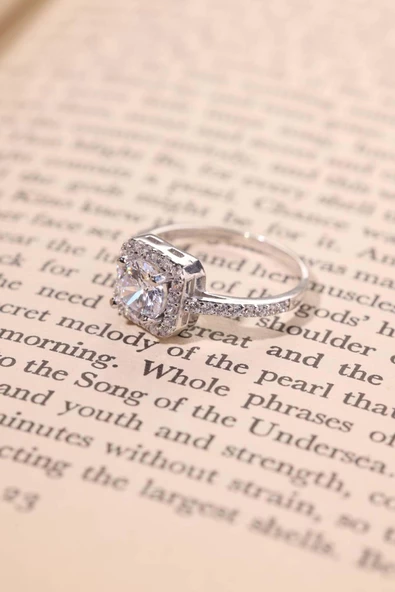 Yuavarlak Zirkon Tek Taşlı Tektaş Zarif Kadın Yüzük Topaz Pırlanta Modeli - 5