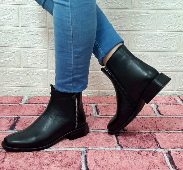 Voyager 8479 Siyah Yandan Fermuarlı Hakiki Deri Kaymaz Kare Topuk Bayan Bot - Resim 4