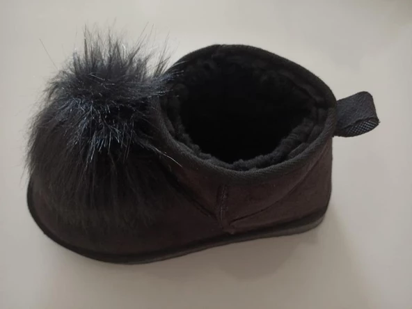 Kadın Mini Siyah Süet Detay İçi Kürklü Bot - 4