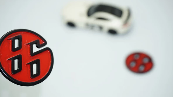 DK Tuning GT86 Çamurluk Kırmızı Siyah ABS Yazı Logo Toyota İle Uyumlu ürün görseli 1