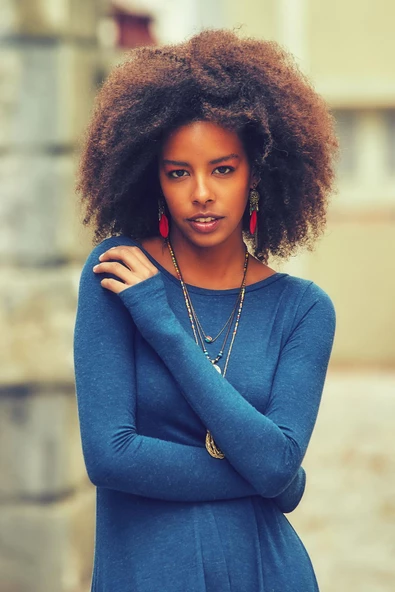 Kayık Yaka Parmak Geçmeli Kışlık Elbise - Resim 3