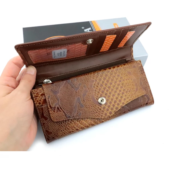 Hakiki Deri Rugan Çıtçıtlı Bayan Cüzdanı Prenses Model - 4