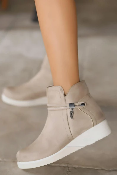 Büyük Numara Rahat Günlük Bayan Bot - 7