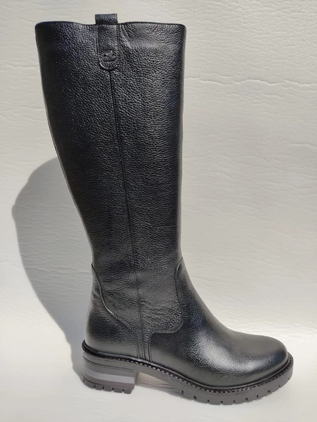 VENÜS 3322K HAKİKİ DERİ AZ TOPUKLU BİNİCİ KADIN ÇİZME ürün görseli