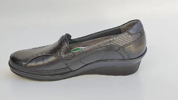 FORELLİ 26239 KEMİK ÇIKINTISI DOLGU TOPUK KADIN AYAKKABI - Resim 3