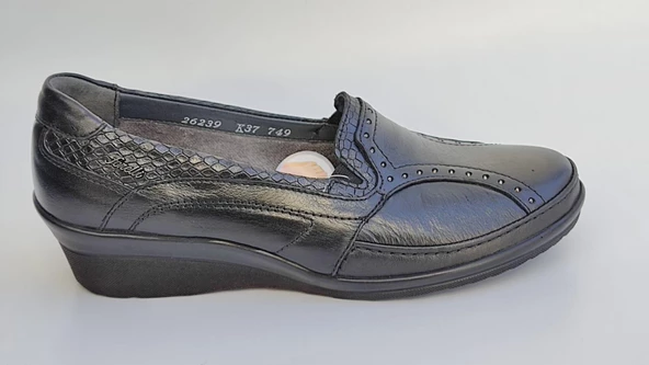 FORELLİ 26239 KEMİK ÇIKINTISI DOLGU TOPUK KADIN AYAKKABI - Resim 4