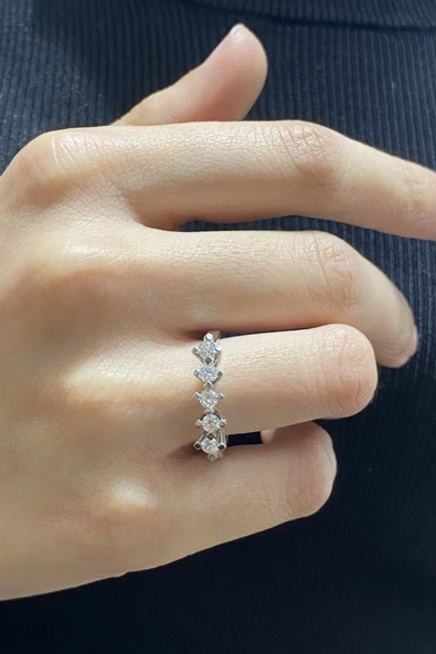 14 Ayar Altın 0.42 Ct Pırlanta Beştaş Kadın Yüzük - 4