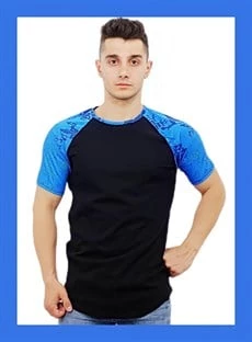 Omuz Mavi Detaylı Siyah T-Shirt ürün görseli